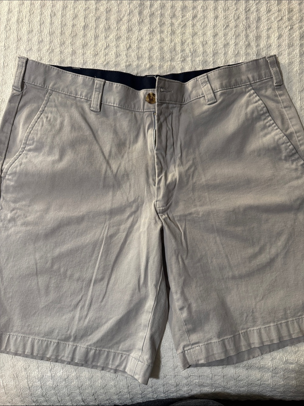Club Room Men's Flat Front Shorts - Light Gray